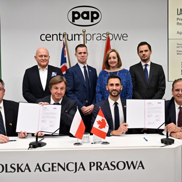 Laurentis and OSGE sign PSAR agreement.